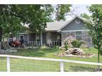 4 bd Great home for family near schools!!