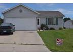 $1295 / 4br - ft² - June 1, 3-4 Bed/2 Bath (1238 32 St Cir S