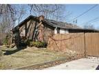 Farmington Hills, MI, Oakland County Home for Sale 2 Bedroom 1 Baths