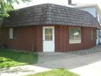 $695 / 2br - 850ft² - Main floor apt in Triplex close to Mall and MSU (Eagle