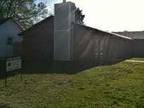 $695 / 3br - GREAT 3 Bedroom, 1 Bath Duplex (523 S. Edwards) (map) 3br bedroom
