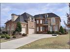 Immaculate 5 Bedroom