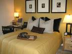 $2570 / 1br - 768ft² - Bright One Bedroom Resort Style Gated Community-Ready