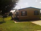 $675 / 3br - 2421 Ivanhoe 3br bedroom
