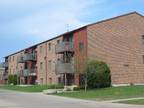 $485 / 1br - PERFECT SIZE 1 BEDROOM, GARAGE, BALCONY, AVAILABLE FOR MOVE IN June