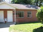 $425 / 2br - APMT- 1706 VIRGINIA ST (1706 VIRGINIA ST) 2br bedroom