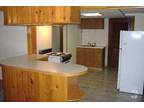 $1,200 / 1br - CLEAN, QUIET, SAFE 1 bd apt in Excellent Neighborhood - ALL