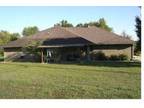 Duplex - 2 Bed - 2 Bath (Mount Vernon, MO)