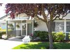 $670 / 2br - 808ft² - Huge bedroom, lots of closets, W/D hook-ups, Gym & more!