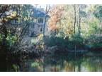 $1550 / 2br - 1400ft² - Newer home on Okauchee Lake with pier (Okauchee Lake )