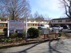 $500 / 2br - 950ft² - 1 1/2 BAth Apt $250 Special First Month REnt (Newton) 2br