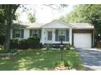 $800 / 3br - 957ft² - 3 Bedroom House w/Garage & Fenced Yard (Nashville) (map)