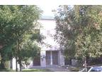 $875 / 1br - ft² - NEW LISTING! - LG 1/1 W/AC & GARAGE - 801 E.