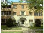 $475 / 2br - Close to Univ Toledo Campus, Large 2 Bd, Balcony (2546 Greenway)