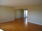 $ / 2br - 985ft² - Huge 2 bed Apartment 2br bedroom