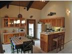 $1200 / 2br - 1000ft² - Golf Course Views! 2 Bed / 2 Bath Villa - Hot Tub!