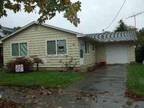 $995 / 3br - GREAT HOME W/LOTS OF CHARM-ENERGY EFFICIENT-BEAUTIFUL WOOD