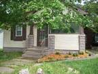 House or - 400 Room for Rent (Charleston, IL)