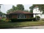 $995 / 3br - 3 Bedroom brick ranch (Maroa, IL) 3br bedroom