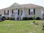 $925 / 3br - ft² - Oakmont Drive (Fox Meadows) 3br bedroom