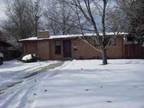 $1195 / 4br - ft² - 2 Ba Brick Calif style Home , Washer Dryer Hookup