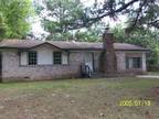 $700 / 4br - 1200ft² - COZY BRICK HOME!!! #415 (415 Hudson Ave) 4br bedroom