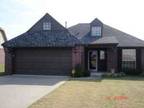 $1300 / 3br - 1730ft² - Beautiful Jenks Home (121st/Elm) (map) 3br bedroom
