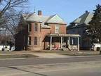 5 Bedroom, large rooms. (Mankato)