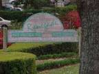 $525 / 1br - Nice, gated condo community with pool, water/sewer included (403