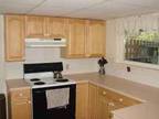 $900 / 2br - Two Bedroom in Quiet Neighborhood (Eastern Heights) (map) 2br