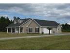 3 Bedroom 2 bathroom Property for Sale - Waycross