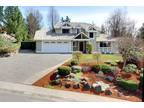 Updated 2-Story in Great Bellevue Location
