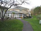 $1200 / 2br - ft² - Furnished Condo All Included- September (Fairport) 2br