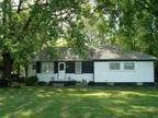Fraser, MI, Macomb County Home for Sale 4 Bedroom 2 Baths