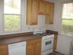 $750 / 3br - 3br Victorian town house (Greenfield (the run)) 3br bedroom