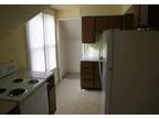 $525 / 2br - 800ft² - 2 bedroom upper unit (1409 1/2 Norwood St) 2br bedroom