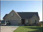 $1750 / 5br - 2216ft² - Beautiful 5 Bedroom Home With Huge Yard (Highland) 5br