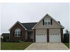 $1450 / 4br - bi-weekly lawn care included! (Fayetteville) 4br bedroom