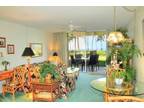 OCEANFRONT CONDO - 1 Bedroom / What a View !!