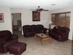 $175 / 2br - 1450ft² - OASIS POOL/ SPA HOME CENTRAL