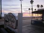 $850 / 450ft2 - STEPS FROM THE BEACH IN OCEANSIDE