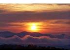 $650 / 3br - Spectacular views of the Smoky Mtns./WiFi/$650=7 nites/lake/pets ok