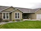 $149 / 4br - 1750ft² - BEAUTIFUL WENATCHEE VACATION HOUSE RENTAL VIEW & HOT TUB