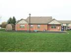 $590 / 3br - 996ft² - 3 BR nestled on grounds with natural habitat pond.