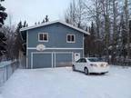 $1600 / 2br - 1 Bath / Laundry & Heated Garage Stall (Fairbanks) 2br bedroom