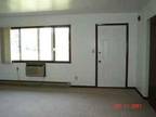Studio Apartment (Menasha) (map)