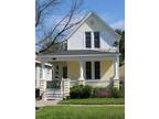 $750 / 3br - 3 Bedroom House w/2 Car garage & fenced yard