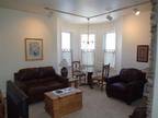 $2850 / 1br - Move In Ready-Pearl Street- Short Term-Utilities Paid-Fully