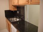 $1895 / 2br - Beautiful Downtown San Carlos Location! Available Mid April 2013