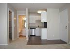 482ft² - Studio with a spacious walk-in closet!!